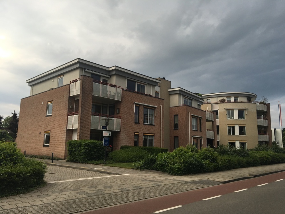 Appartementengebouw Amersfoortsestraat  Barneveld Meerjarenonderhoudsproject Schilderwerk binnen en buiten Opdrachtgever VvEJPG.jpg